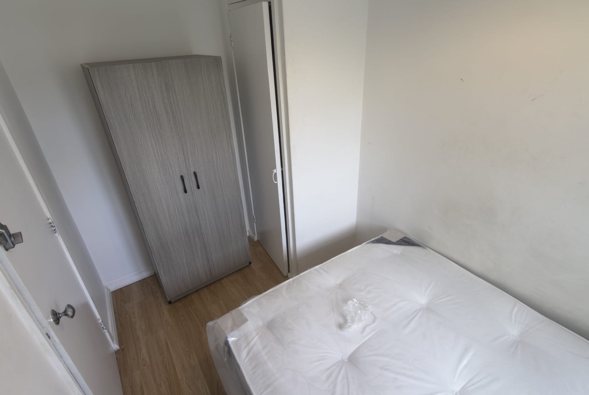 D 11, Marsworth House, Hackney, London