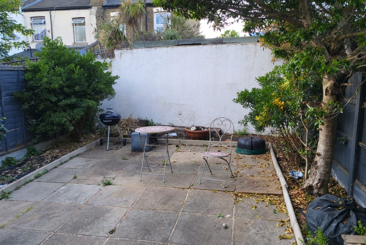 A 119 Whyteville Road, Forest Gate, London