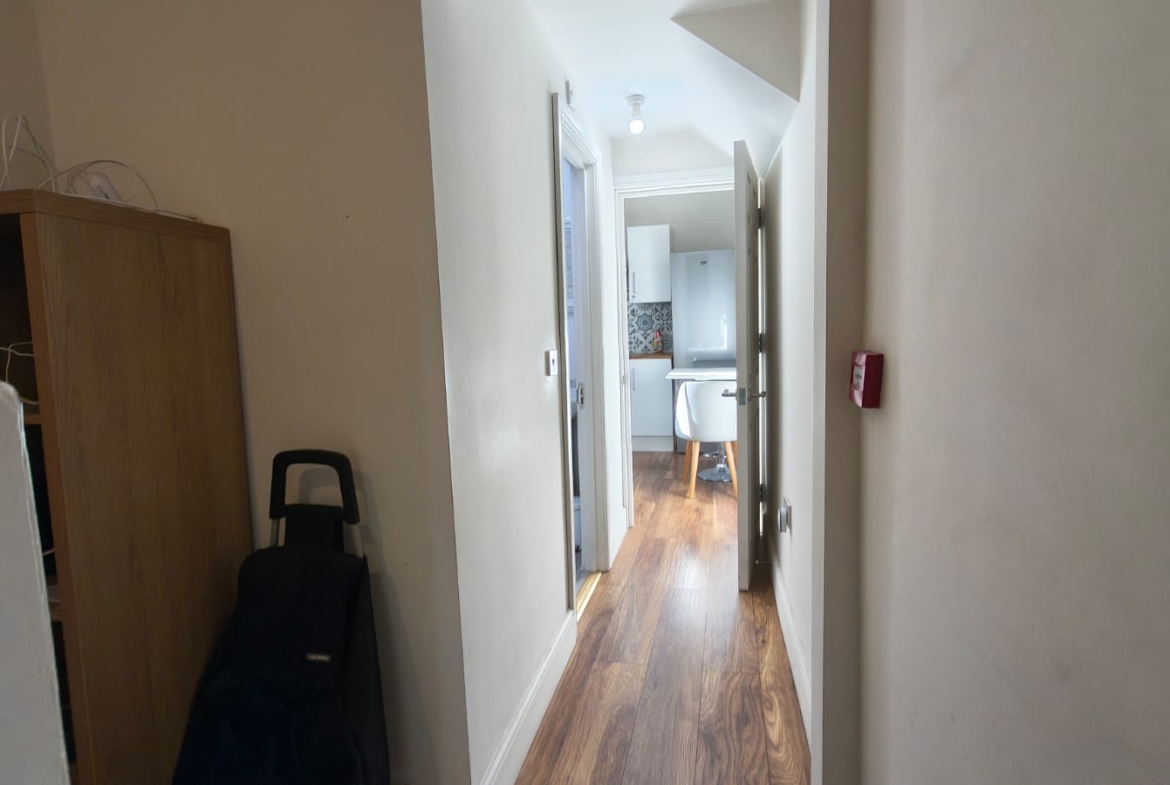 A 119 Whyteville Road, Forest Gate, London